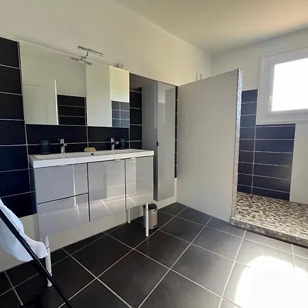 Charmante Maison Familiale Pour 10 Personnes A - Fr-1-309-511 *