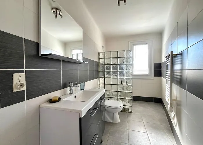 Charmante Maison Familiale Pour 10 Personnes A - Fr-1-309-511